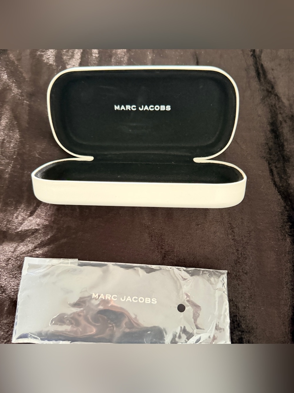 Marc Jacobs White Sunglass/Eyewear Case with Black Interior